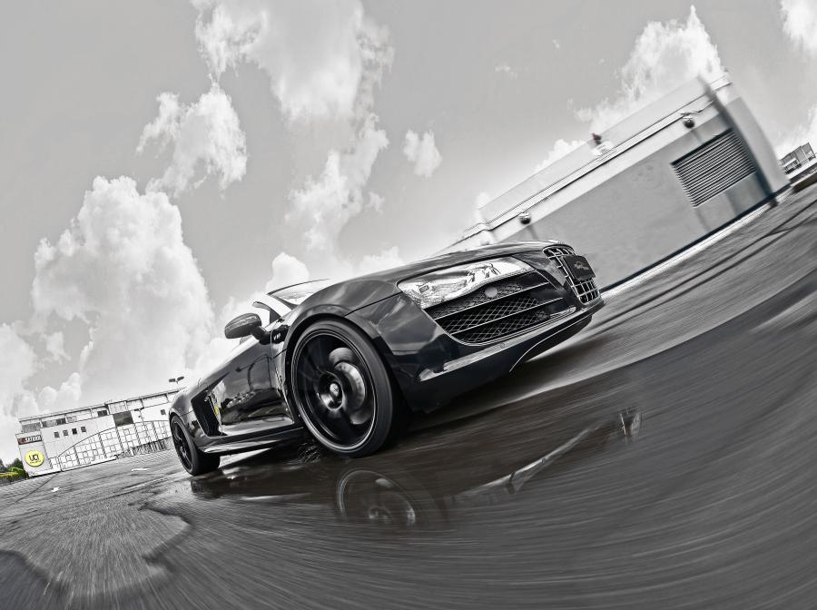  Audi R8 V10 Spyder by Sport-Wheels 2010 года  (фото 5 из 12)
